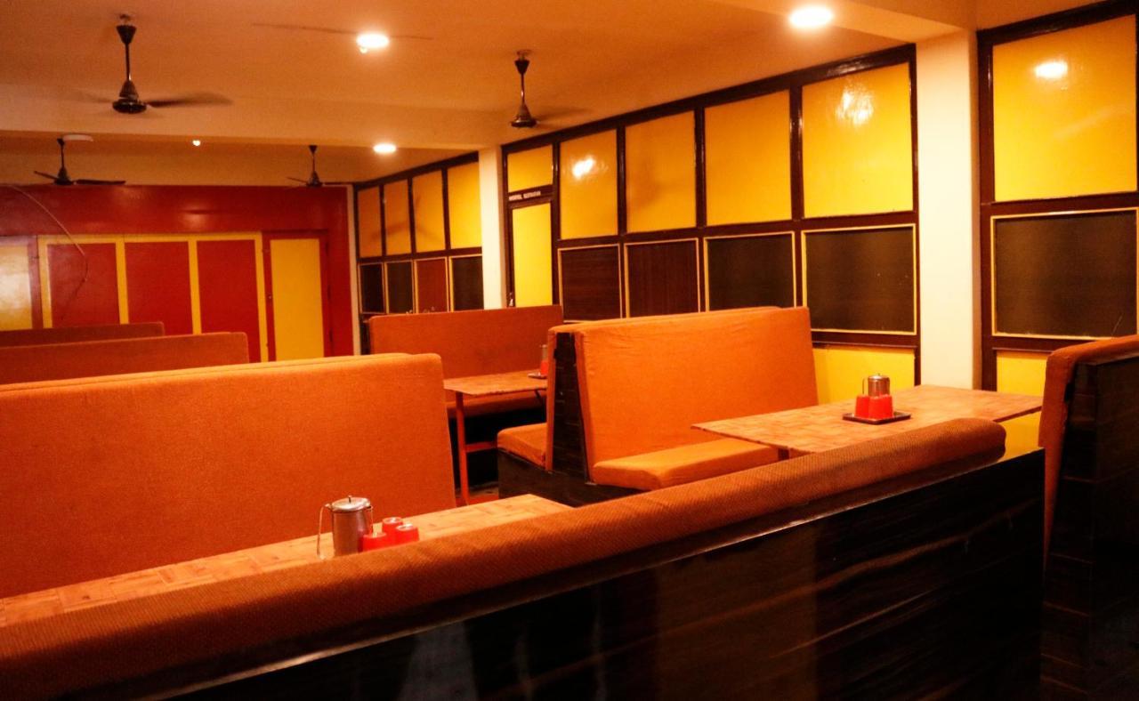 Hotel Siva Sakthi Tiruvannāmalai Buitenkant foto