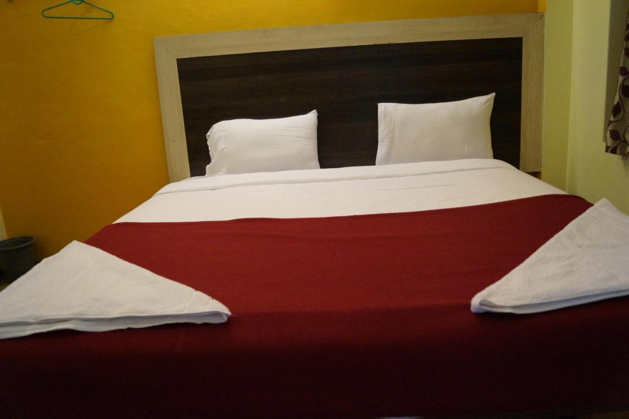 Hotel Siva Sakthi Tiruvannāmalai Buitenkant foto